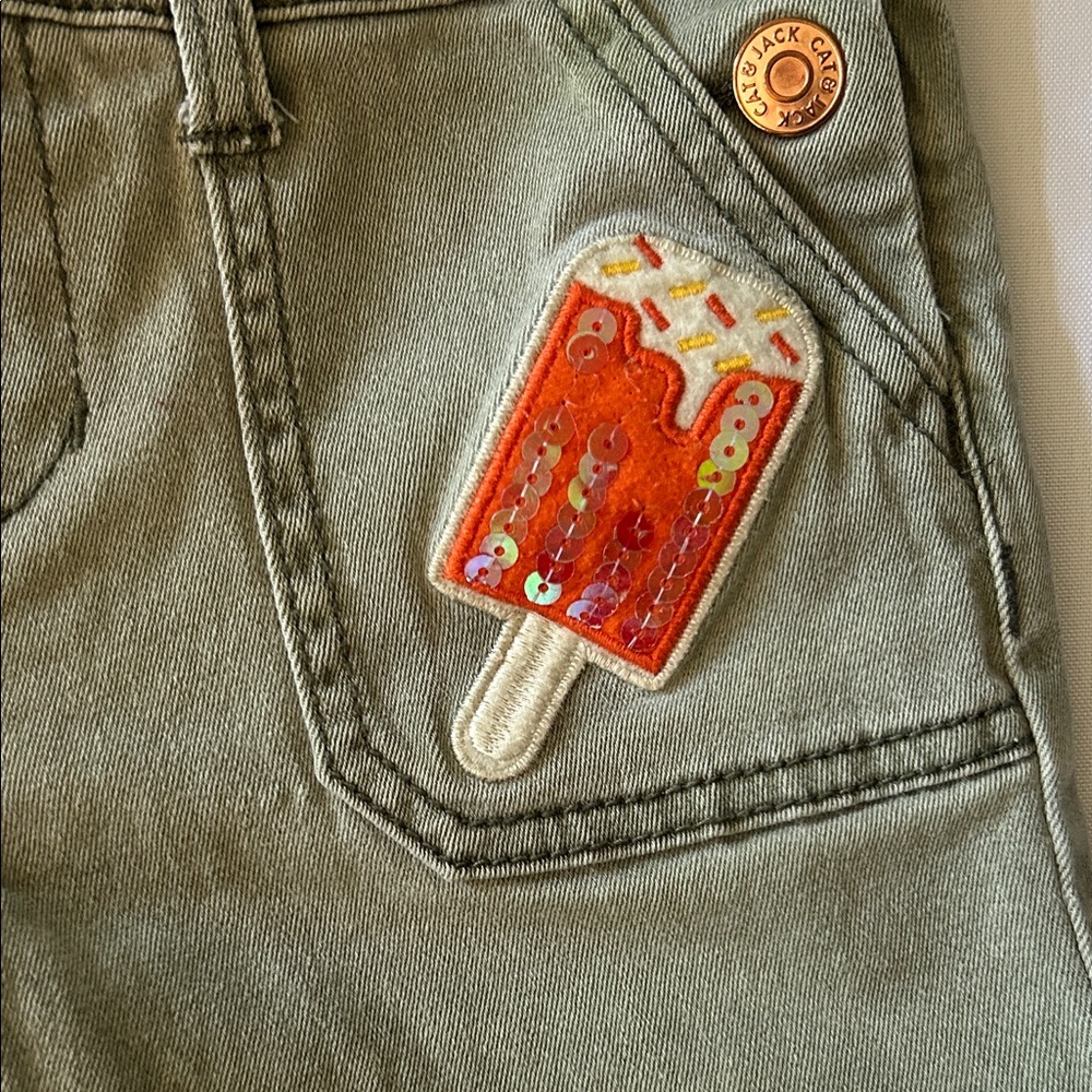 Green Denim Overalls with Fun Patches Girls Size Medium - Picture 4 of 8
